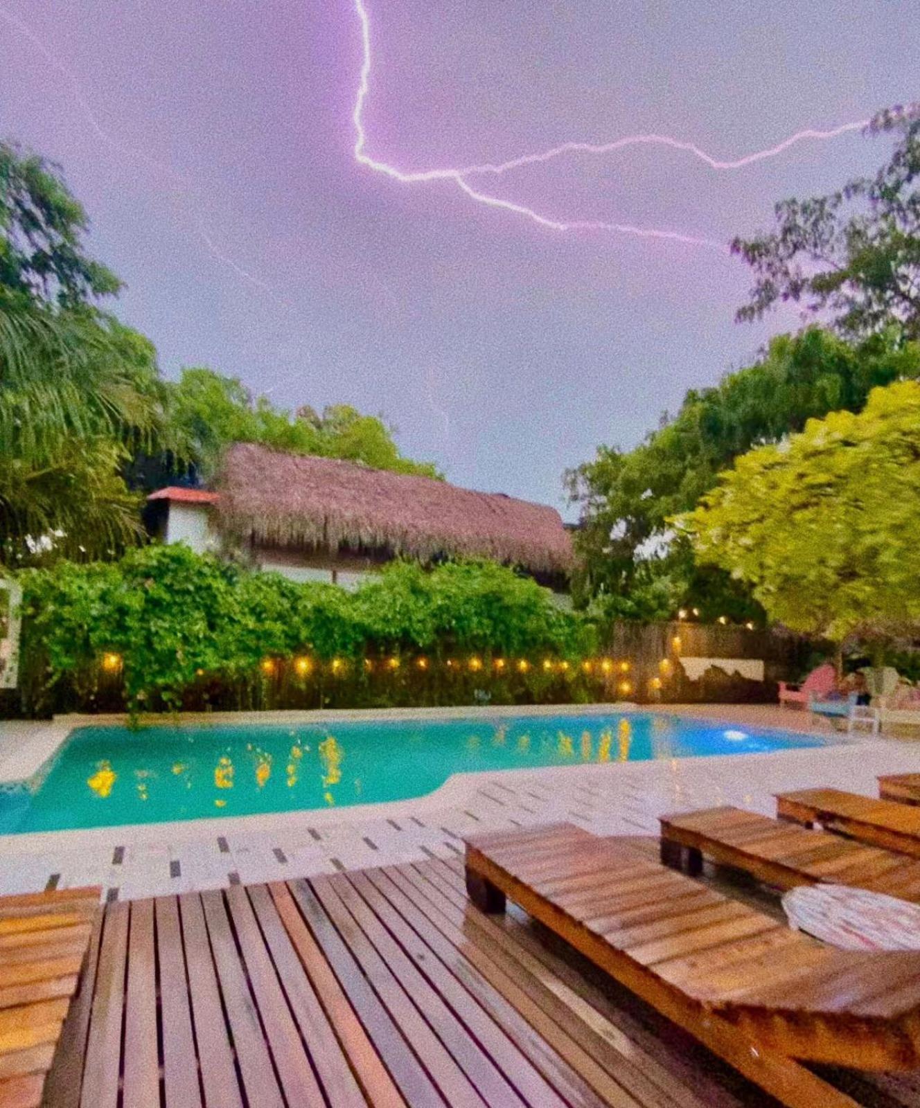 Kawabonga Hotel Palomino Bagian luar foto