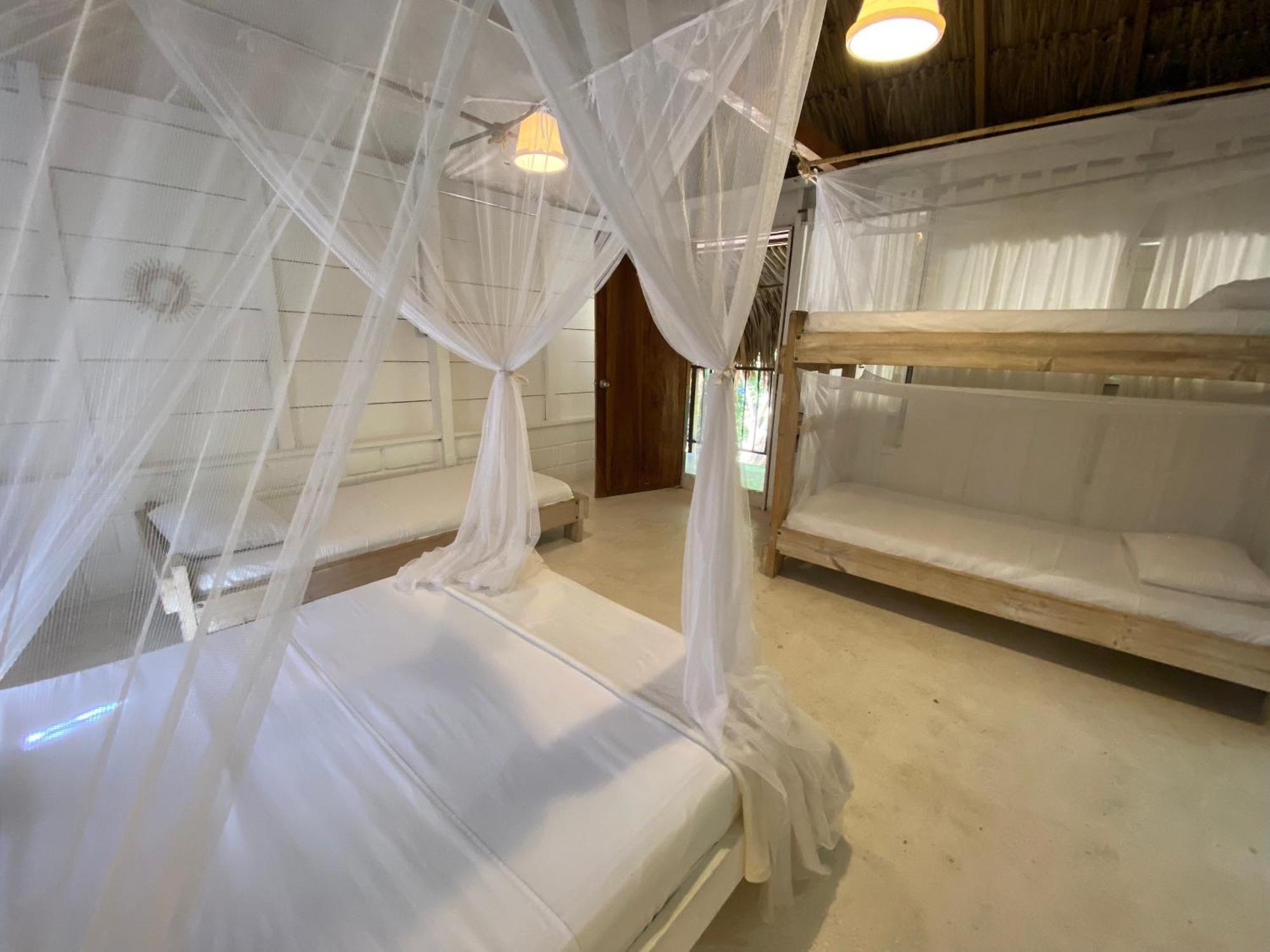Kawabonga Hotel Palomino Bagian luar foto